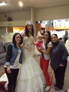 Mis compañeras en la busqueda :D (Mi mamá y mis amigas del alma)